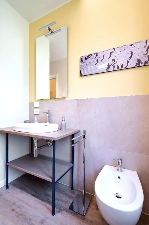 Donatello11 Milan Apartments Italy