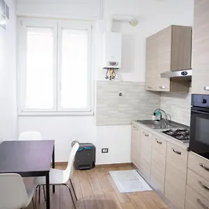 Sweet House Navigli Appartement